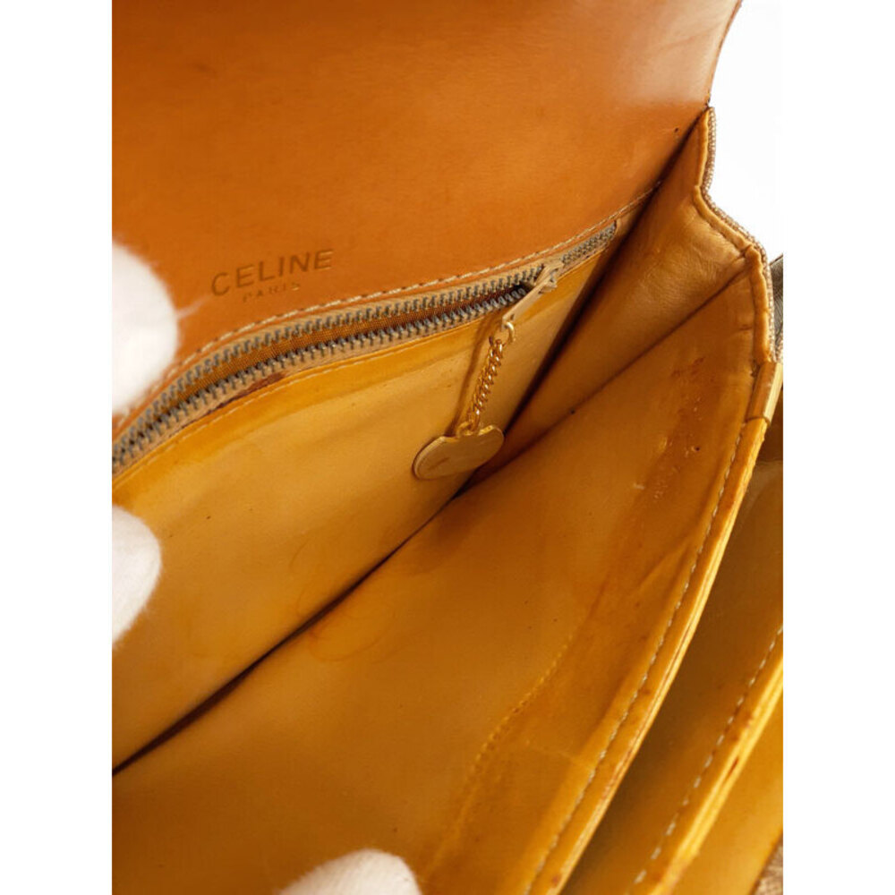 Celine Shoulder Buckle Macadam Carriage Bag - Picture 5 of 9